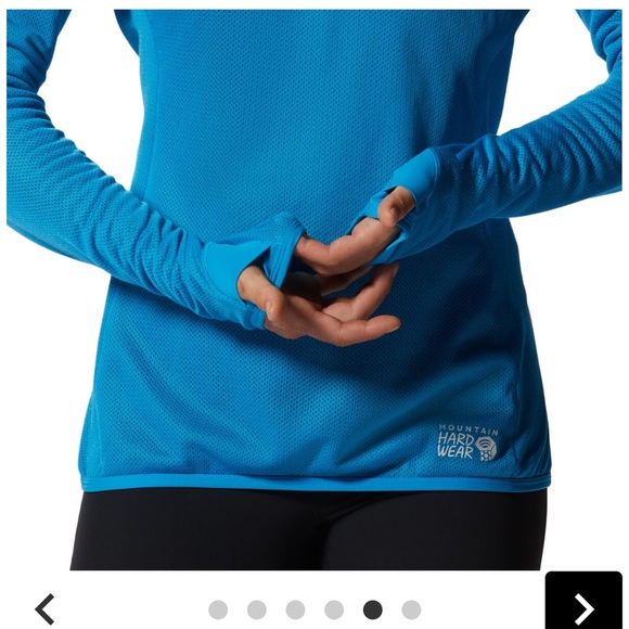 Grey small Mountain Hardwear
AirMesh 1/2-Zip Top - Women's - Picture 2 of 6